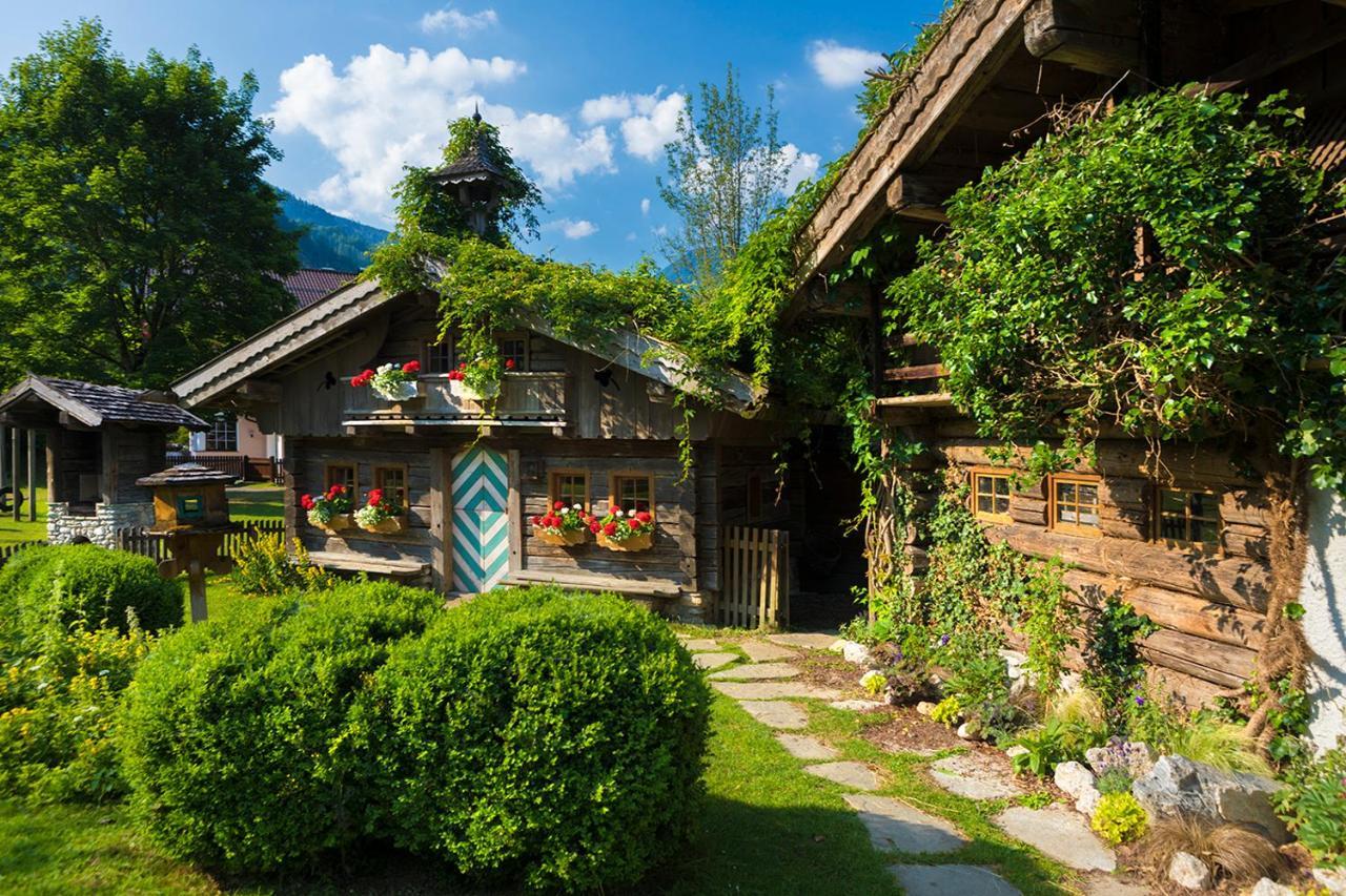 Hotel Lerch Sankt Johann im Pongau Exterior photo